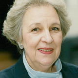 Doreen Mantle — Woman in Crowd (uncredited)