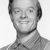 Robert Easton — Lester Pratt