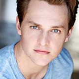 Конрад Блуф — Chris