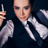 Hou Yidi — The Nurse