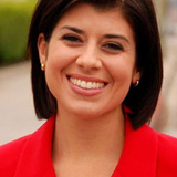 Лиза Эрнандес — Female Newscaster