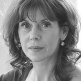 Siobhan Redmond — Midwife