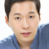 양근석 — Plainclothes Officer 3