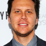 Hayes MacArthur — Ron