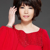 Tsai Chin — Mom