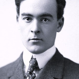Robert Ober — Harry Apperson