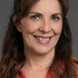 Ariane Pellicer — Mexican Ticket Agent