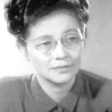 Fumiko Okamura — Okiku, Yoko's aunt