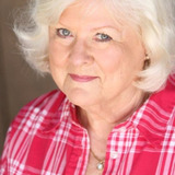 Terrie Snell — Aunt Leslie