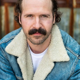 Laird Reghenas — Gage's Manager