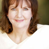 Amelia White — Zelke Stokes