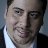 Victor Cruz — Alberto Reyes