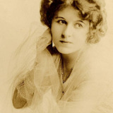 Winifred Kingston — Greta Glaum