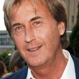 Robin Hurlstone โ Walter Boggis (voice)
