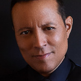 Yancey Arias — Detective Reyes