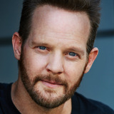 Джейсон Грей-Стэнфорд — Ainsley Neilson