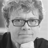 Ted Dykstra — Dad Tiger (voice)