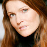 Ophélie Koering — La vendeuse du sex-shop