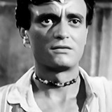 Antonio Almorós — Merlín (uncredited)