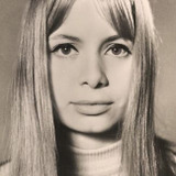 Эвелин Опочински — Andrea