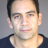 Хосе Суньига — Bartender