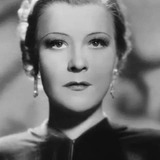 Renate Müller — Viktoria Thoss