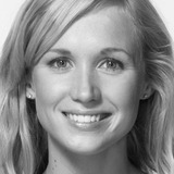 Julie Rusti — Lisa Halle