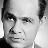 Anatoli Abramov — dyadya Grisha, uchastkovyy militsioner