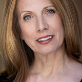 Lori Haley Fox — Dancer (uncredited)