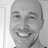 Марн Дэвис — Police Officer