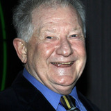 Harvey Evans — Dancer (uncredited)