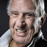 Charles Gérard — Man who sells his Mercedes