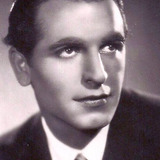 Enzo Fiermonte — Antonio Esposito (uncredited)