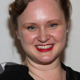 Леа Лэтэм — Fru Fru (voice)