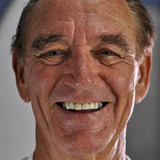 Robert August — Himself