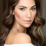 Лайла Кашман — Gala Guest (uncredited)