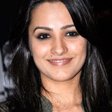 Anita Hassanandani Reddy — Special Appearance in "Ishq Bina" Song