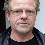 Dariusz Siastacz — Man in the Hospital