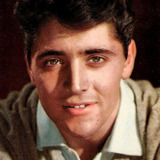 Sacha Distel — Self - Special Guest