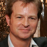 Andrew Shaifer — Cop at Airport