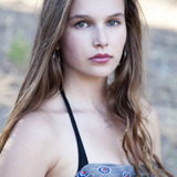 Adea Lennox — Party Girl