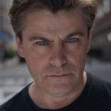 Стюарт Мэтьюз — Holidaymaker