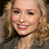 Nina Siemaszko — Jennifer