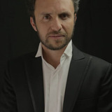 Jhon Álex Toro — Celador