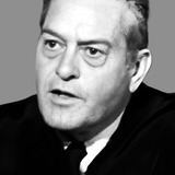 Chuck Hamilton — Armored Car Guard (uncredited)