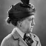 Mathilde Nielsen — Fru Dreyer, professorens mor