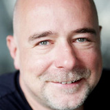 Alexandre Donders — Le patron du café