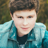 Louis Dulanto-Sime — Chorister (uncredited)