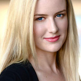 Melanie Avalon — Sorority Girl (uncredited)