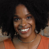 Vaneza Oliveira — Professora Odete